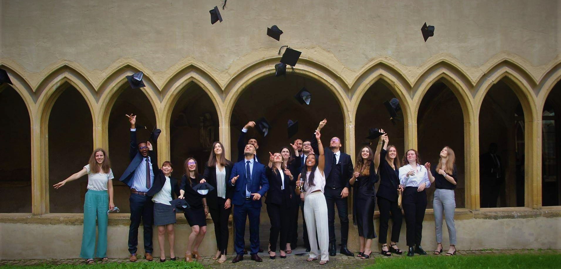 remise des diplomes ficalité