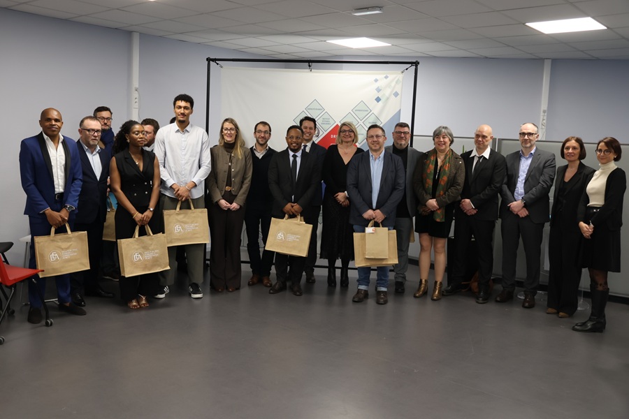 Les étudiants diplômés des DU GACT, CAT et M2 DCTCT