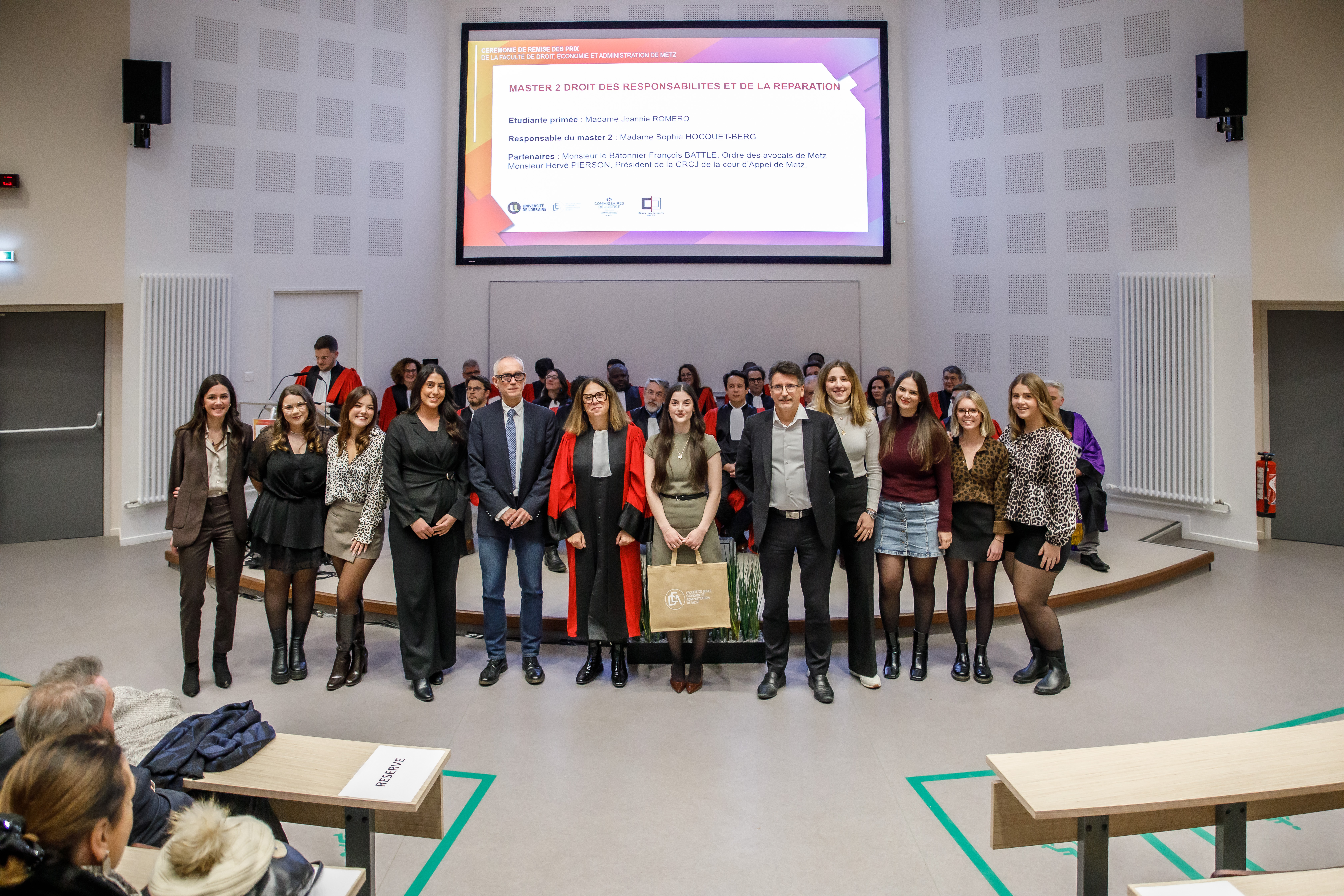 La promotion et le major du M2 Entreprise de l'économie sociale et solidaire - promotion 2023-2024