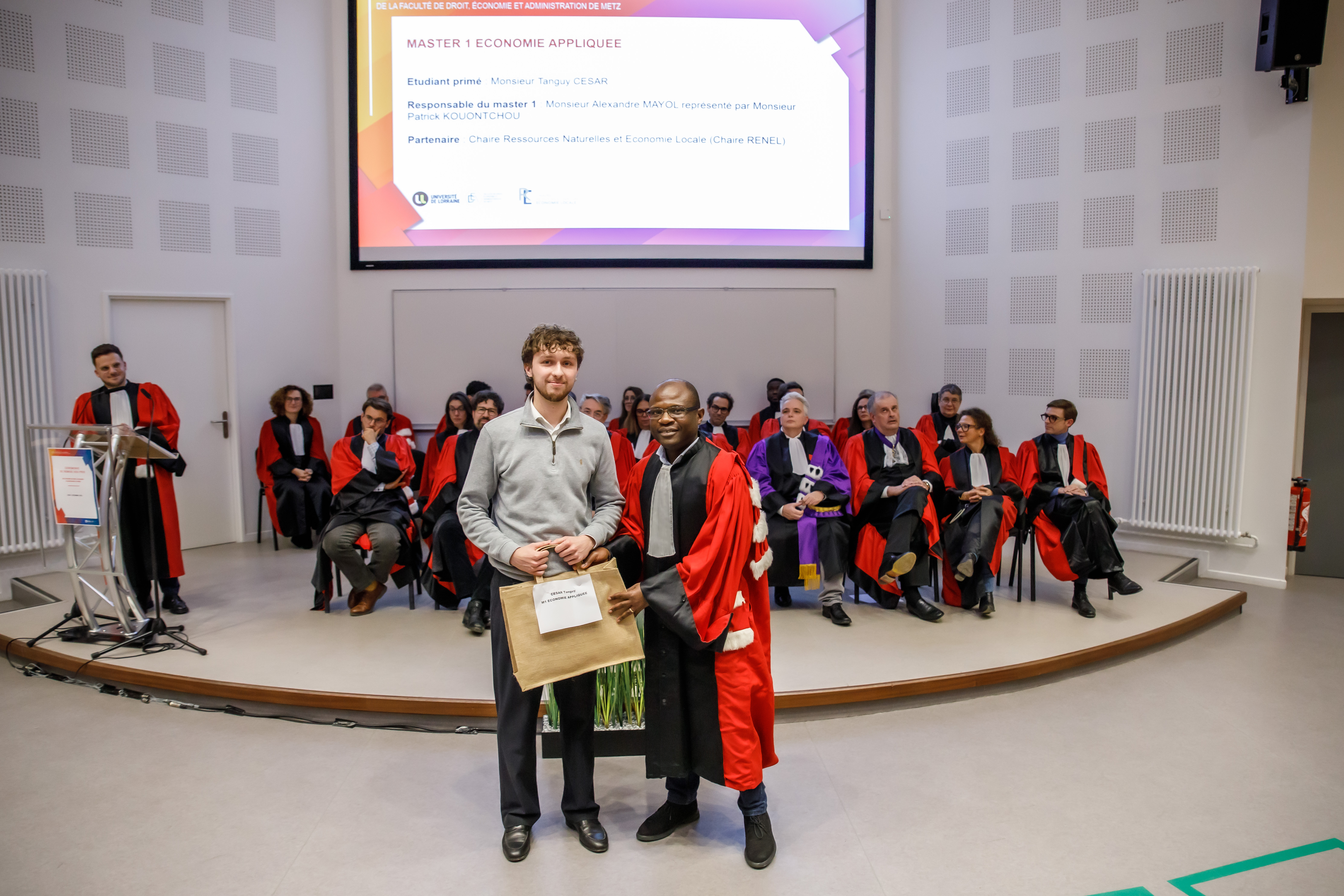 Promotion et major du master 2 droit de l'urbanisme et de la construction - promotion 2023-2024